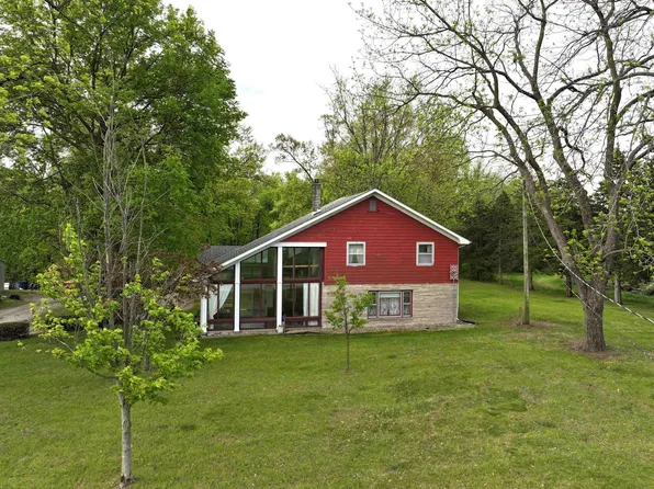 731 E 25 S, Winamac, IN 46996