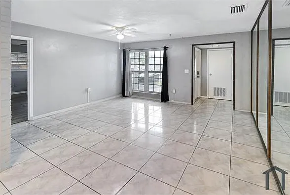 8341 NW 25th St — Photo 10