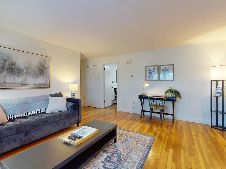 99 Chestnut St #5 — Photo 5