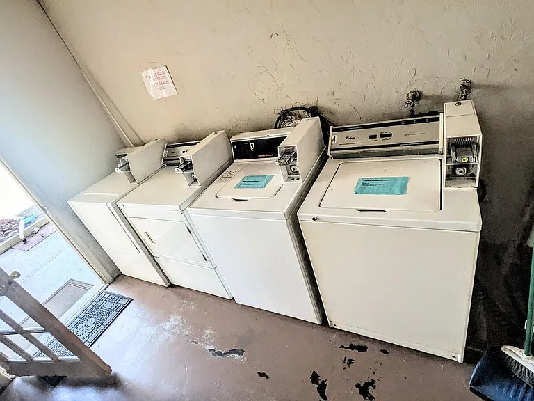 360 Base Ave E #424 — Photo 13