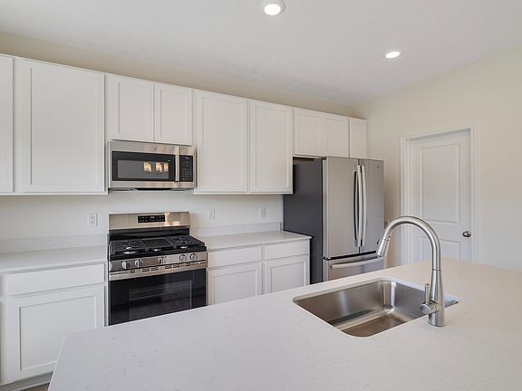 2nd image of 5187 Red Rock Ln
