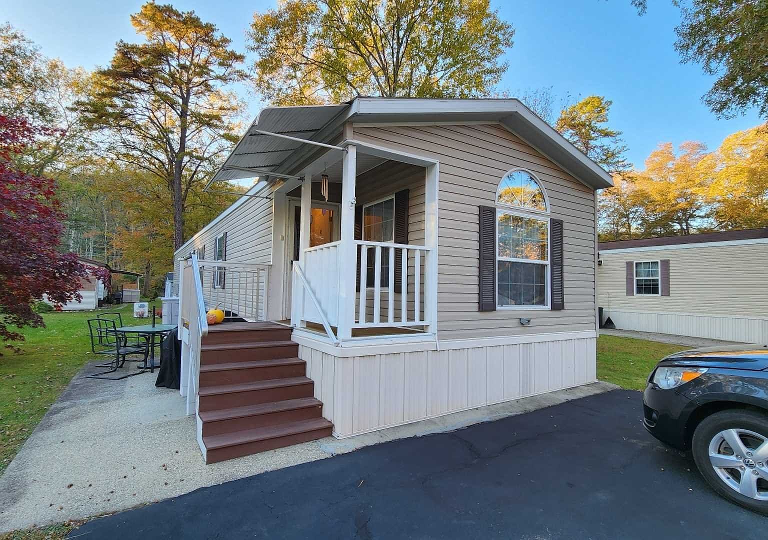 13 Laura Jean Ln, Wurtsboro, NY 12790 Zillow