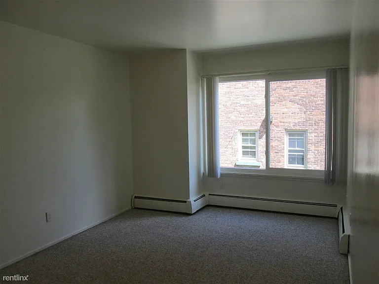 404 W Forest Ave — Photo 10