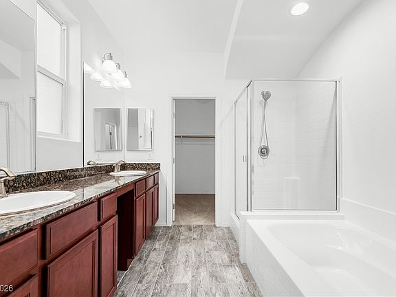 4th image of 5845 Clear Haven Ln
