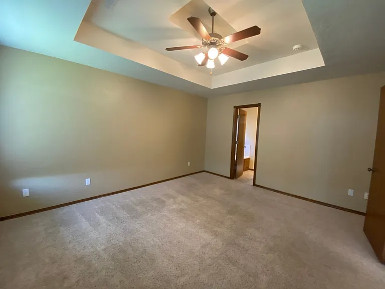 509 Allison Ln — Photo 21