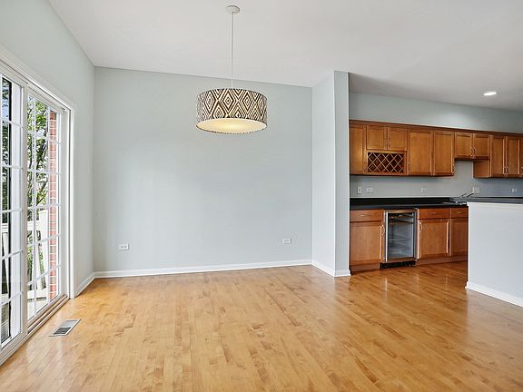 5th image of 12653 W Yorkshire Dr