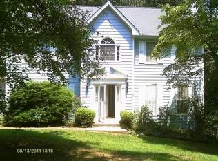 643 Laufin Ct, Lawrenceville, GA 30043