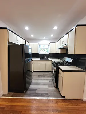 Rented by Oxford Property Group | media 2