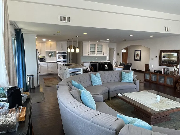 2353 Cowley Way — Photo 6