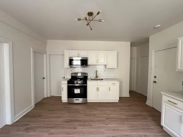 21 E 16th St #26E, Bayonne, NJ 07002