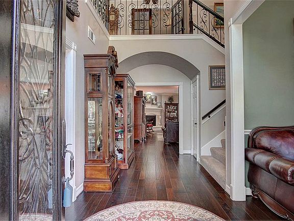3rd image of 11939 Gatesden Dr