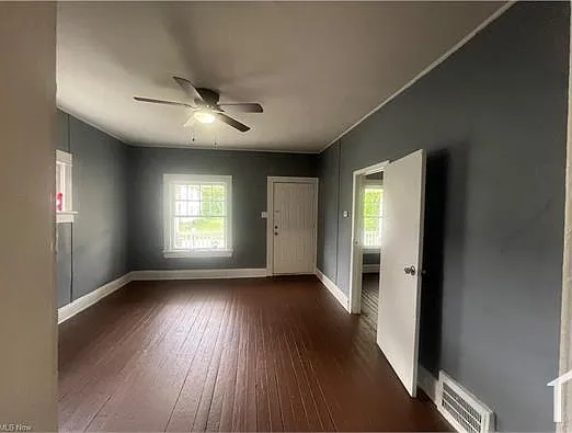 10304 Shale Ave #1 — Photo 6
