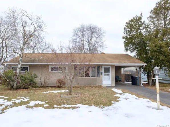 27 Birch Tree Rd, Plainville, CT 06062