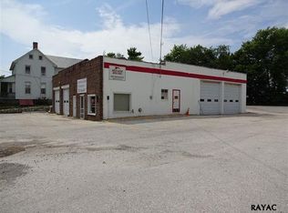 724 New Park Rd, New Park, PA 17352