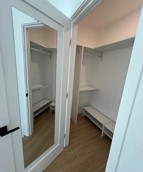 primary bedroom closet
