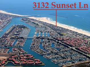3132 Sunset Ln, Oxnard, CA 93035