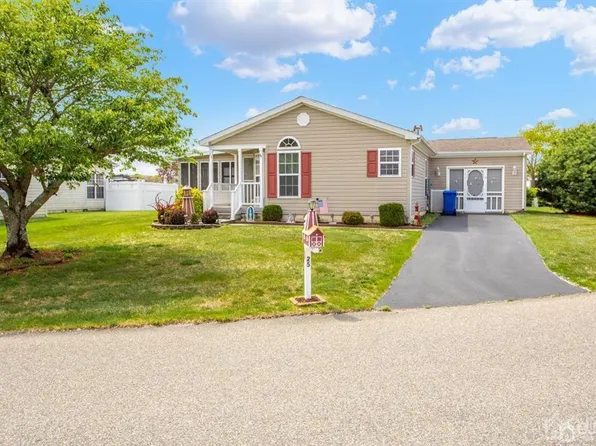 25 Perrys Ln, Manahawkin, NJ 08050