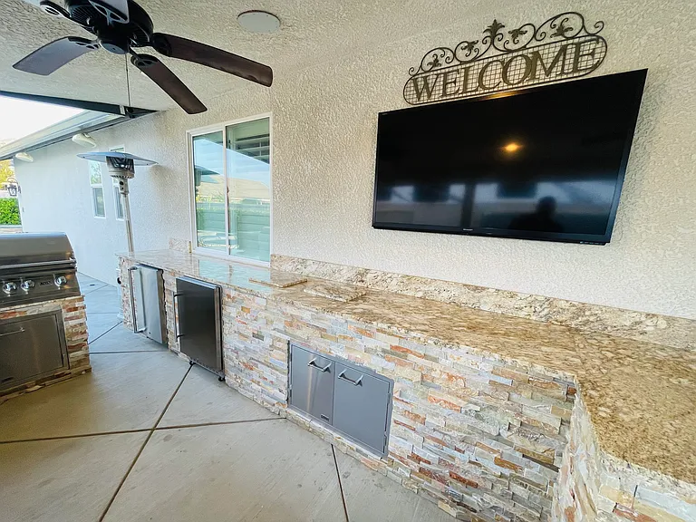 8500 Imola Ct — Photo 38