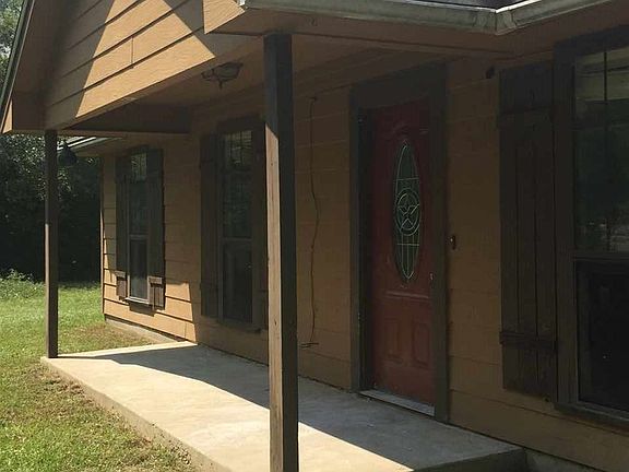 2nd image of 6920 Royal Oaks Cir