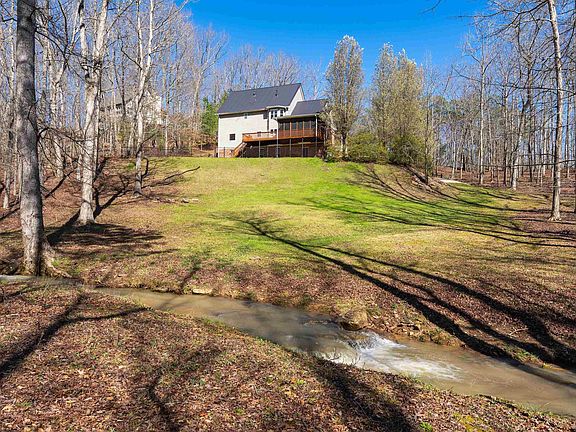 5th image of 8560 Pine Mountain Rd