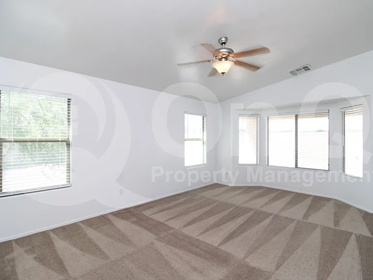 29654 W Weldon Ave — Photo 12