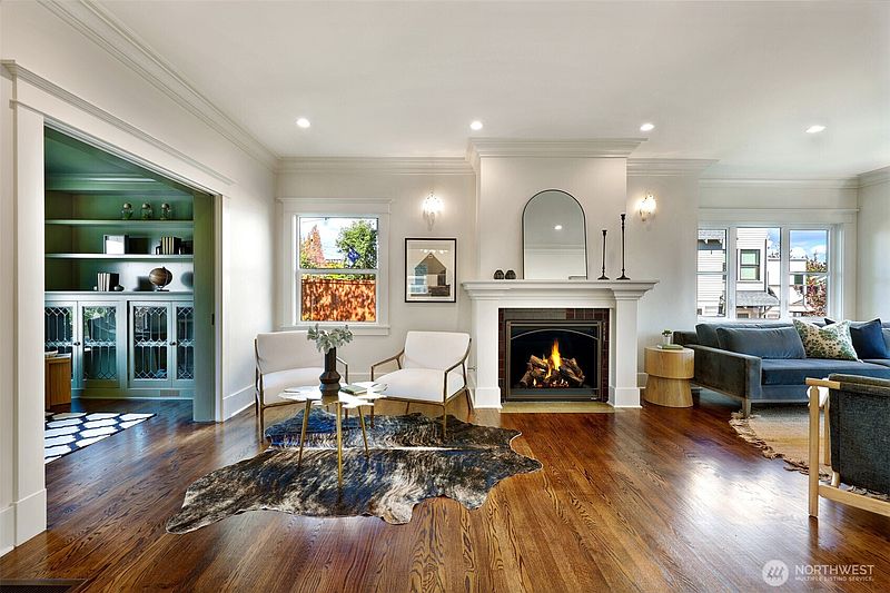 4th image of 4106 Burke Avenue N