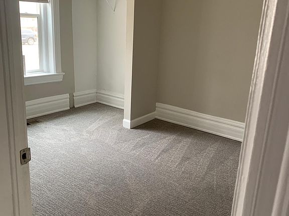 3rd image of 2018 S Columbine St #B