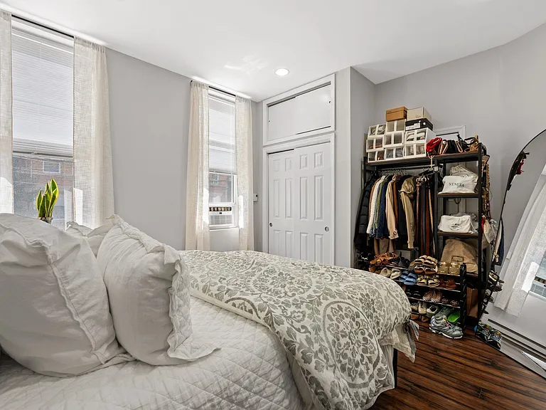 916 Willow Ave #1 — Photo 10