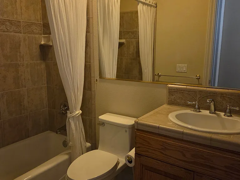 Hallway bathroom off kitchen