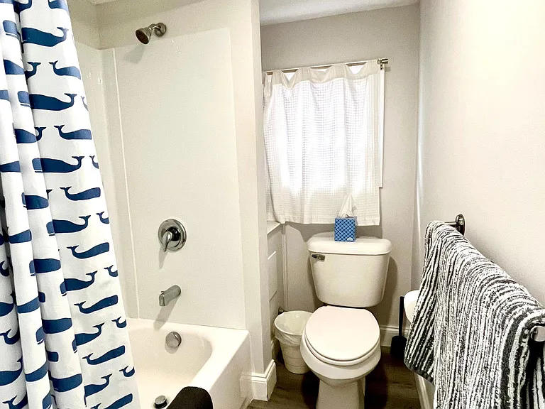 112 N Harvard Ave #1 — Photo 13