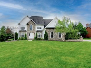 4010 Fairway Dr, Medina, OH 44256