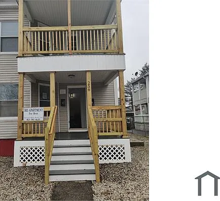 3 bed, $1,850 — Photo 2