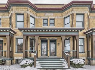 106 W Locust St, Bloomington, IL 61701