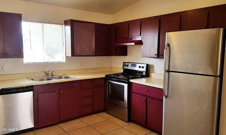 1st image of 465 W Ivyglen St #11