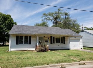 221 W 8th St, Fort Scott, KS 66701