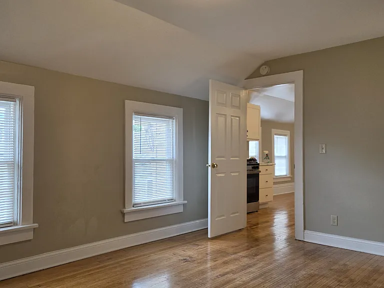 814 E Lincoln Ave #A — Photo 22