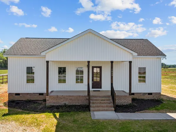 1048 Red Hill Church Rd, Dunn, NC 28334