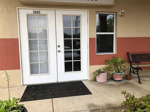 2nd image of 3442 N Citrus Ave