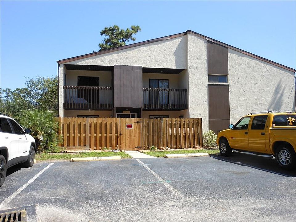 1st image of 1303 Windsor Dr #A