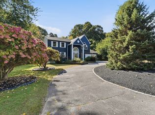 252 Elizabeth Dr, Ludlow, MA 01056