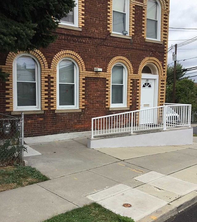 1st image of 269 Lincoln Pl