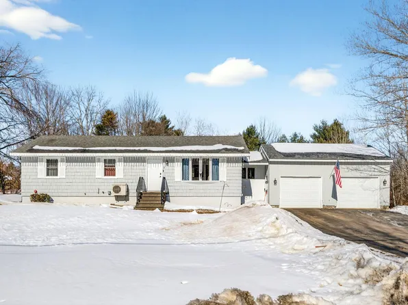 9 Dingley Spring Road, Gorham, ME 04038