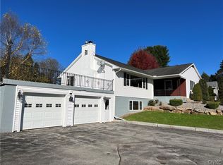 7829 Humphrey Rd, Oriskany, NY 13424