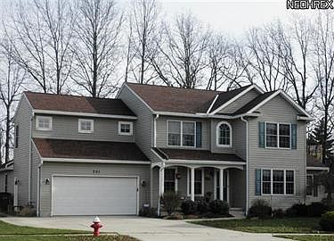 1st image of 731 Oakdale Cir