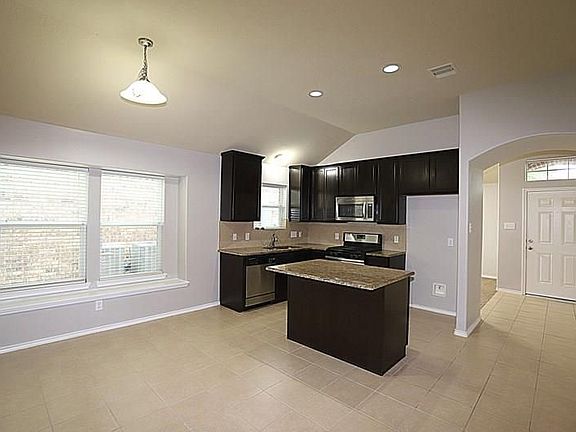 5th image of 11906 Harristown Dr