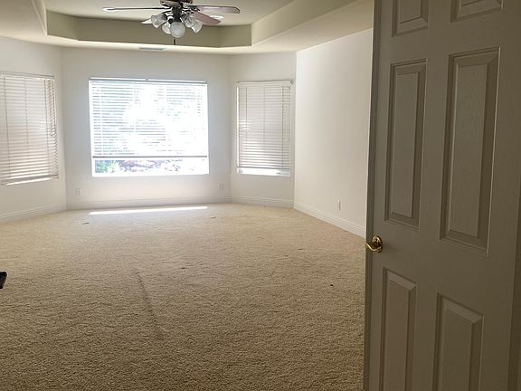 5th image of 2619 Oak Valley Ln