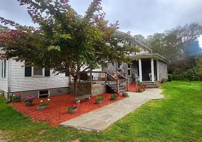 2482 Salt Point Tpke #A — Photo 1