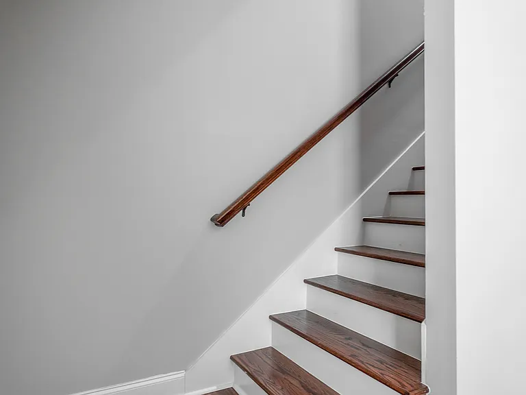 1156 Maple Tree Ln — Photo 14