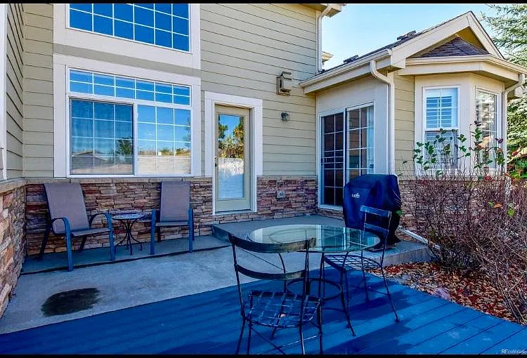1460 Pineridge Ln — Photo 3