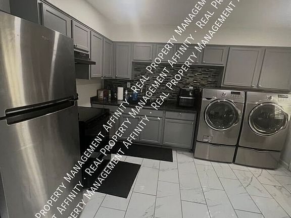 3rd image of 3689 Field Lark Dr